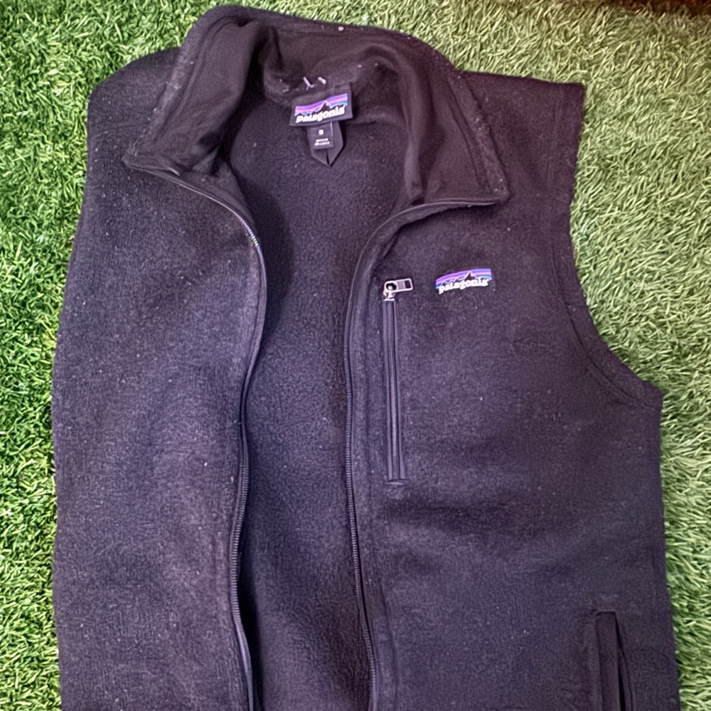 Patagonia vest size medium